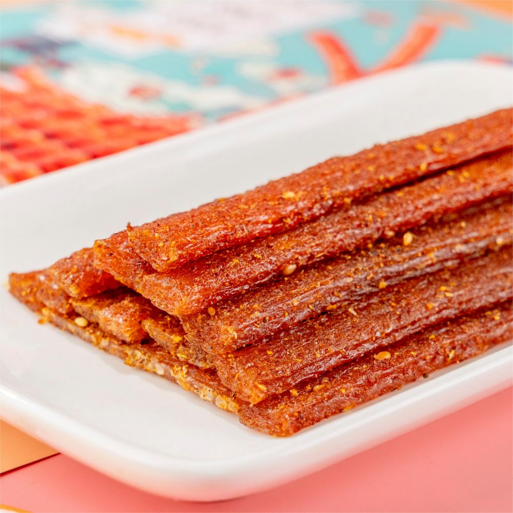 Premium raw materials for Traditional Hot and Spicy Stick - high-gluten wheat flour, premium dried chili, first-grade rapeseed oil